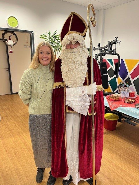 Nicht nur die Kleinen freuen sich über den Besuch vom Nikolaus