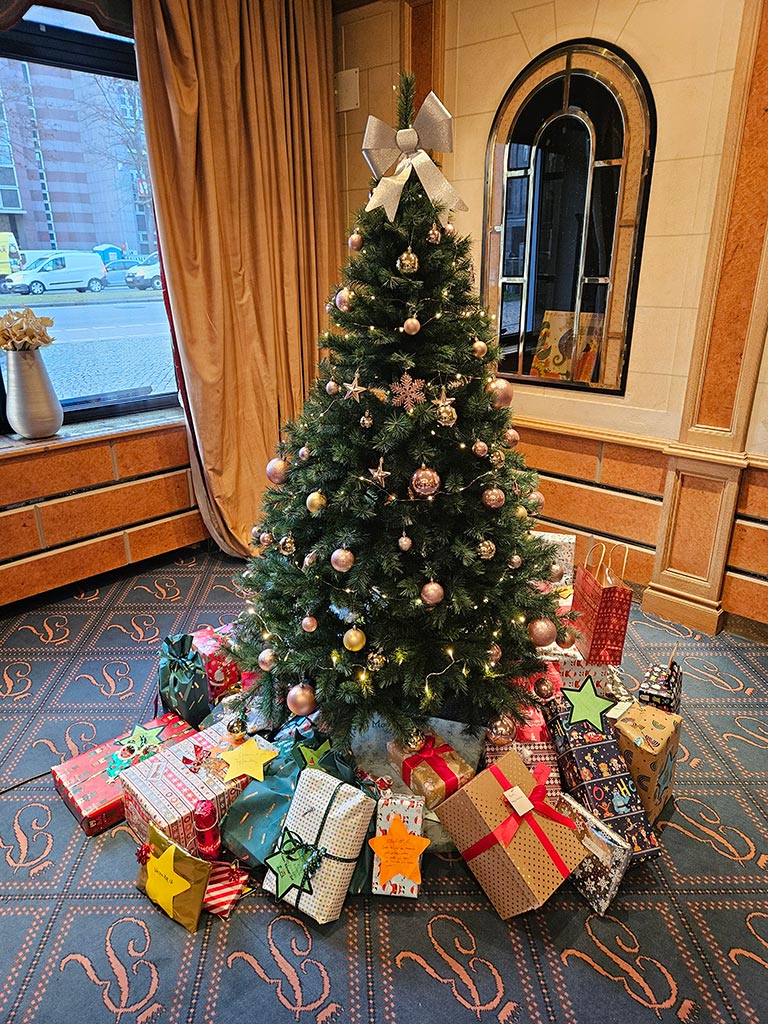 Geschenke, Geschenke, Geschenke